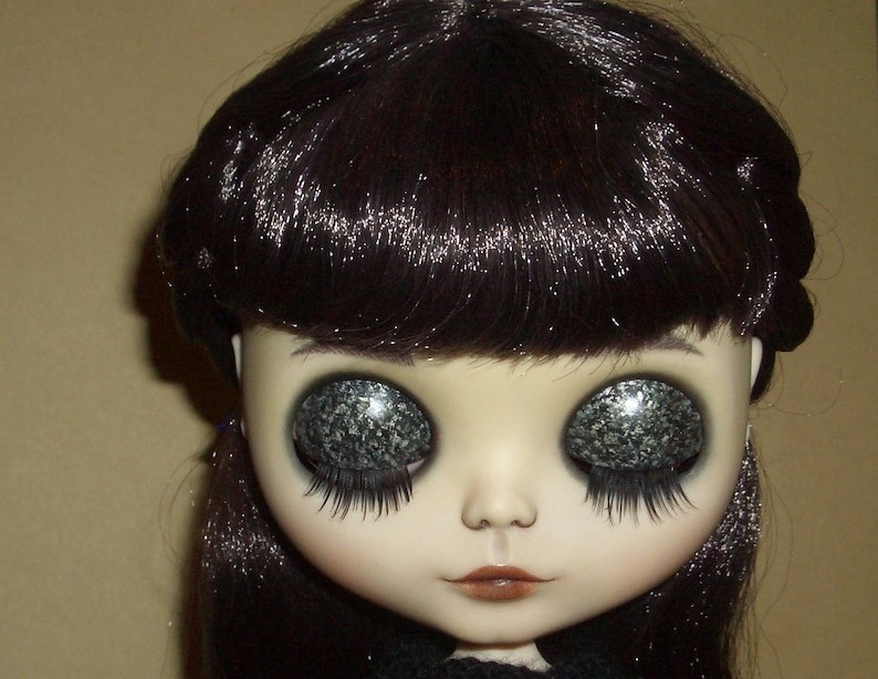 Violet – Custom Blythe Doll One-Of-A-Kind OOAK Custom OOAK Blythe Doll