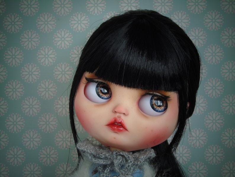 Zoie – Custom Blythe Doll One-Of-A-Kind OOAK Custom OOAK Blythe Doll