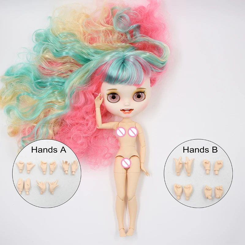 Neo Blythe Doll with Multi-Color Hair, White Skin, Matte Smiling Face & Custom Jointed Body Matte face Multi-color hair Smiling face White skin
