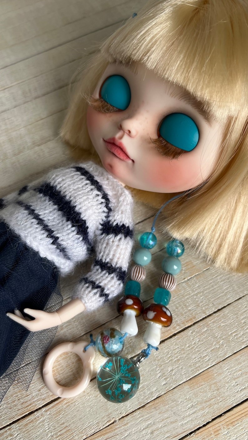 Melanie – Custom Blythe Doll One-Of-A-Kind OOAK Sold-out OOAK dolls