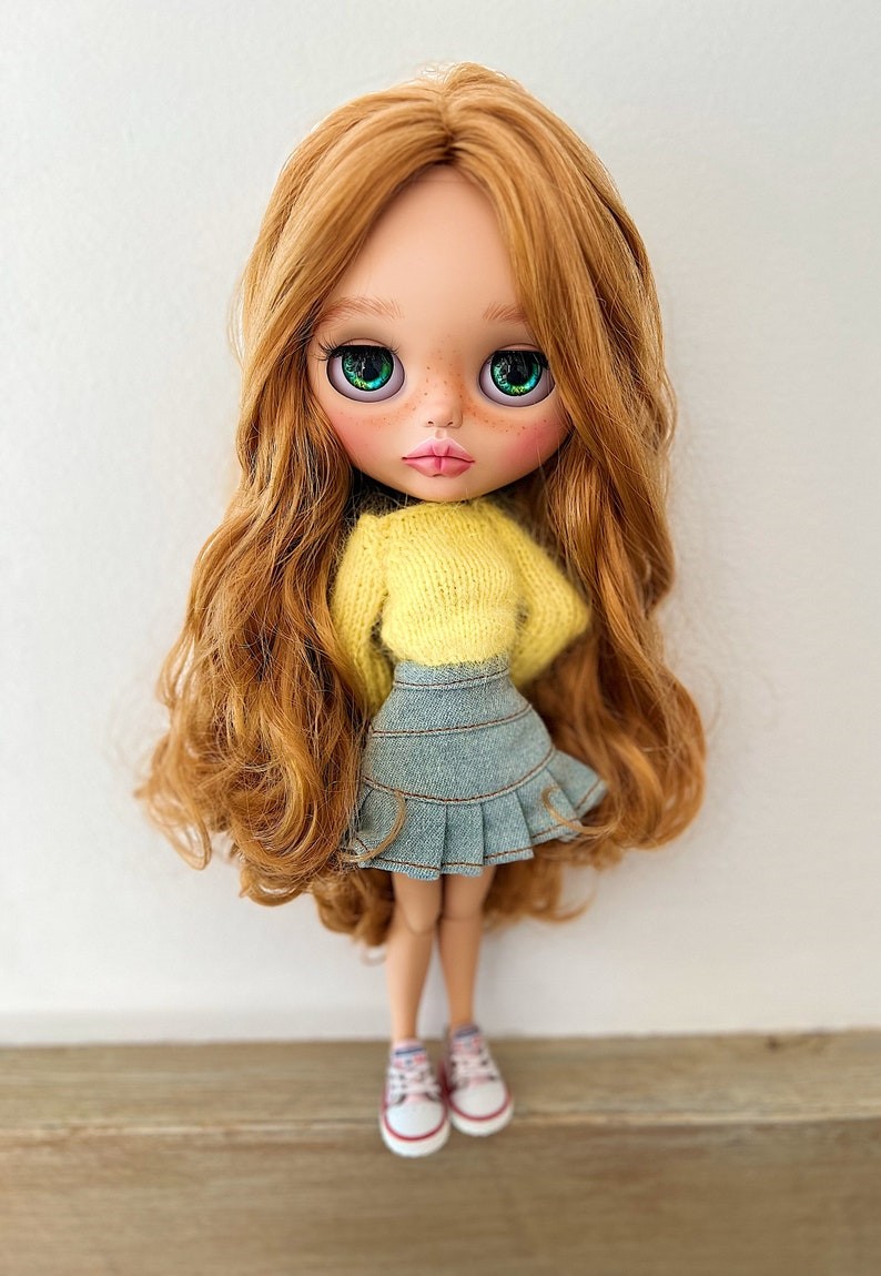Remi – Custom Blythe Doll One-Of-A-Kind OOAK Custom OOAK Blythe doll