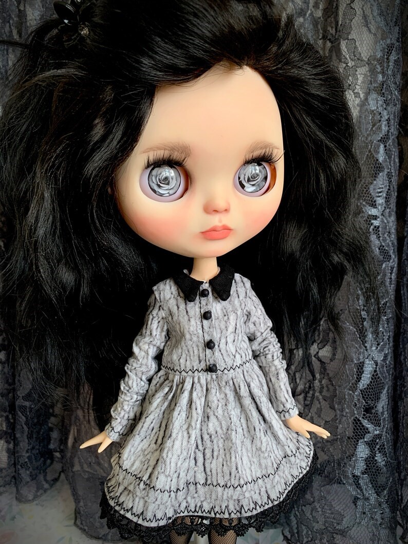 Mary – Custom Blythe Doll One-Of-A-Kind OOAK Custom OOAK Blythe doll