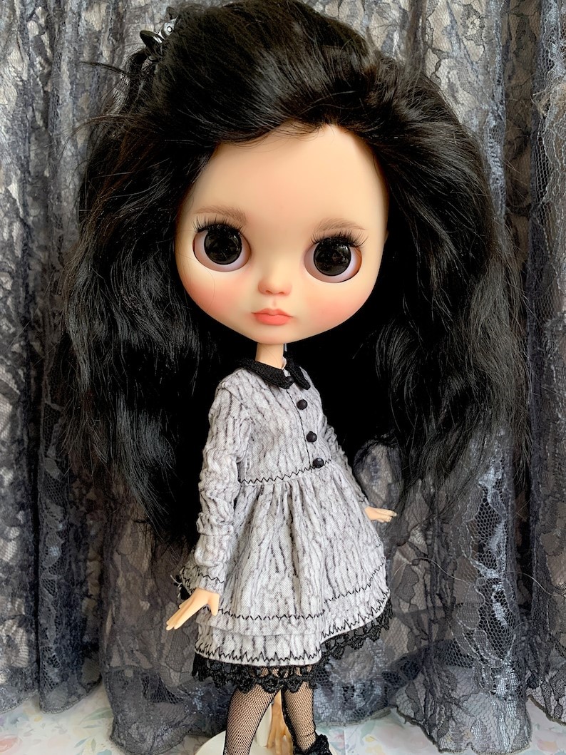 Mary – Custom Blythe Doll One-Of-A-Kind OOAK Custom OOAK Blythe doll