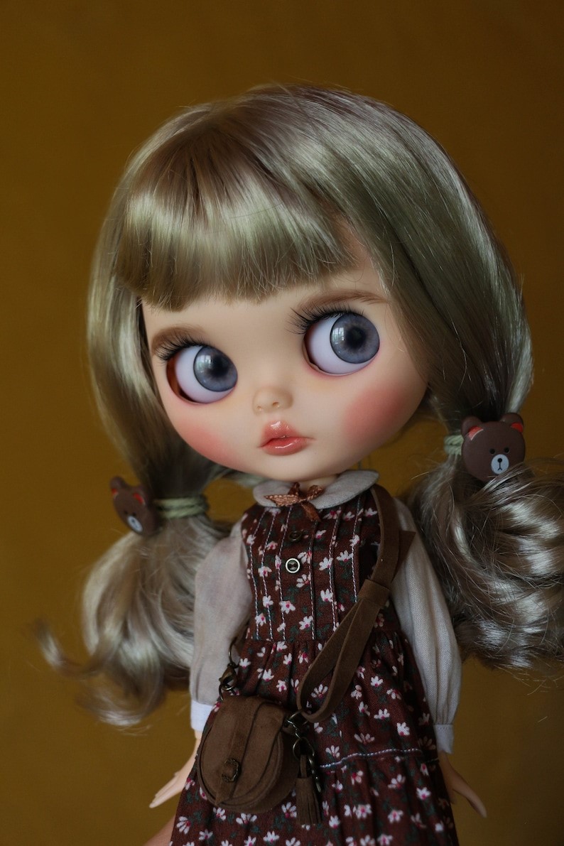 Cecilia – Custom Blythe Doll One-Of-A-Kind OOAK Custom OOAK Blythe doll