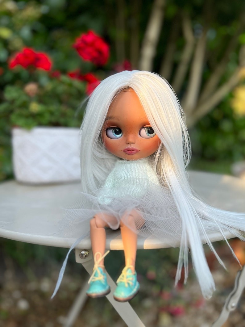 Genevieve – Custom Blythe Doll One-Of-A-Kind OOAK Custom OOAK Blythe doll