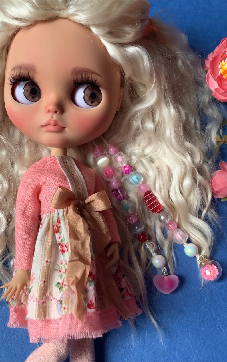 Ariella – Custom Blythe Doll One-Of-A-Kind OOAK Sold-out OOAK dolls