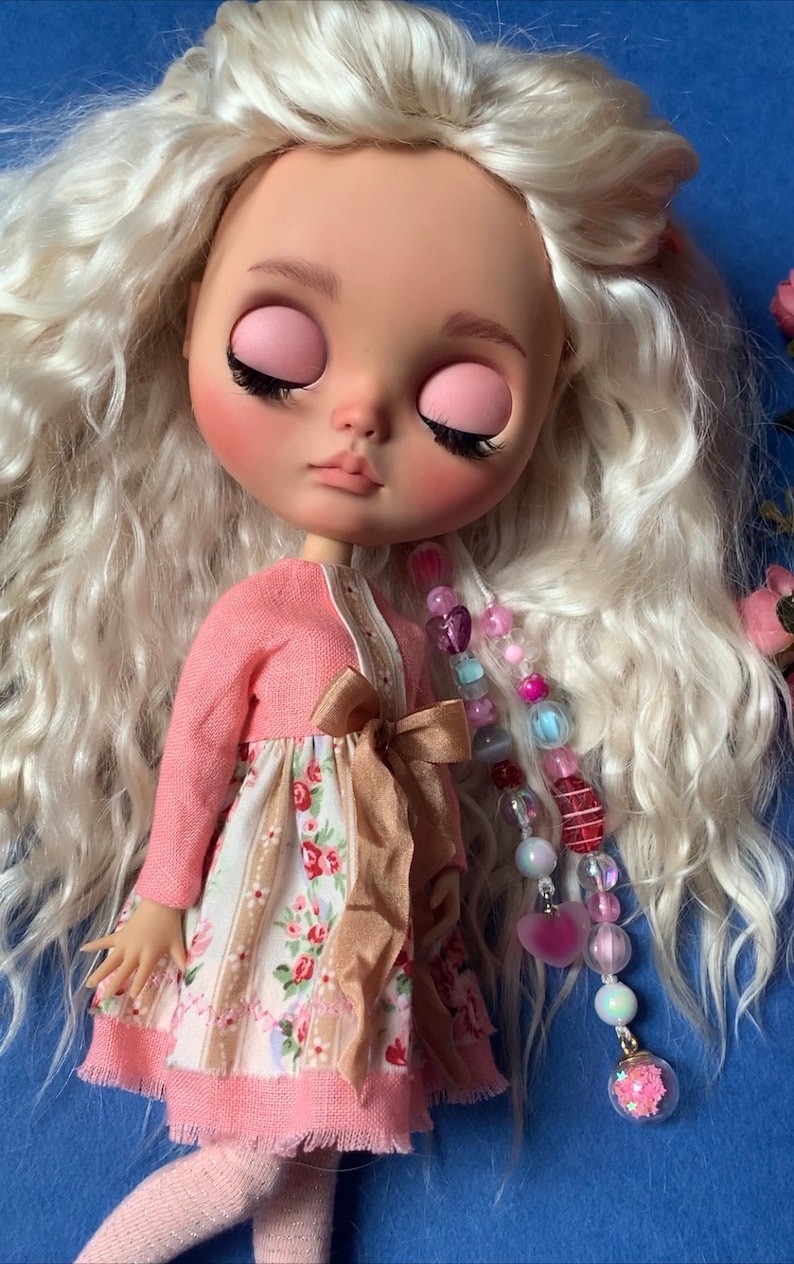 Ariella – Custom Blythe Doll One-Of-A-Kind OOAK Sold-out OOAK dolls