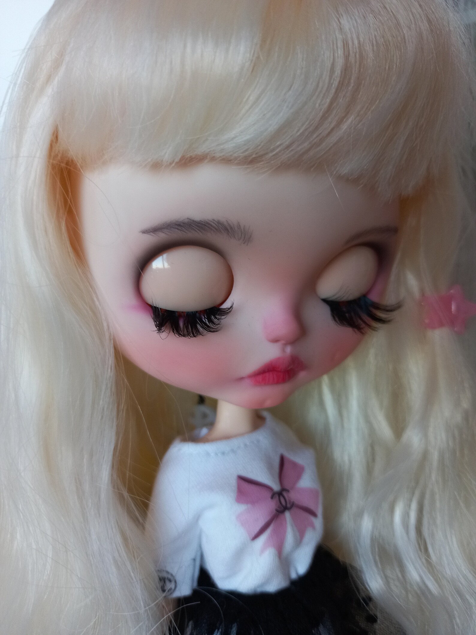Zara – Custom Blythe Doll One-Of-A-Kind OOAK Custom OOAK Blythe doll