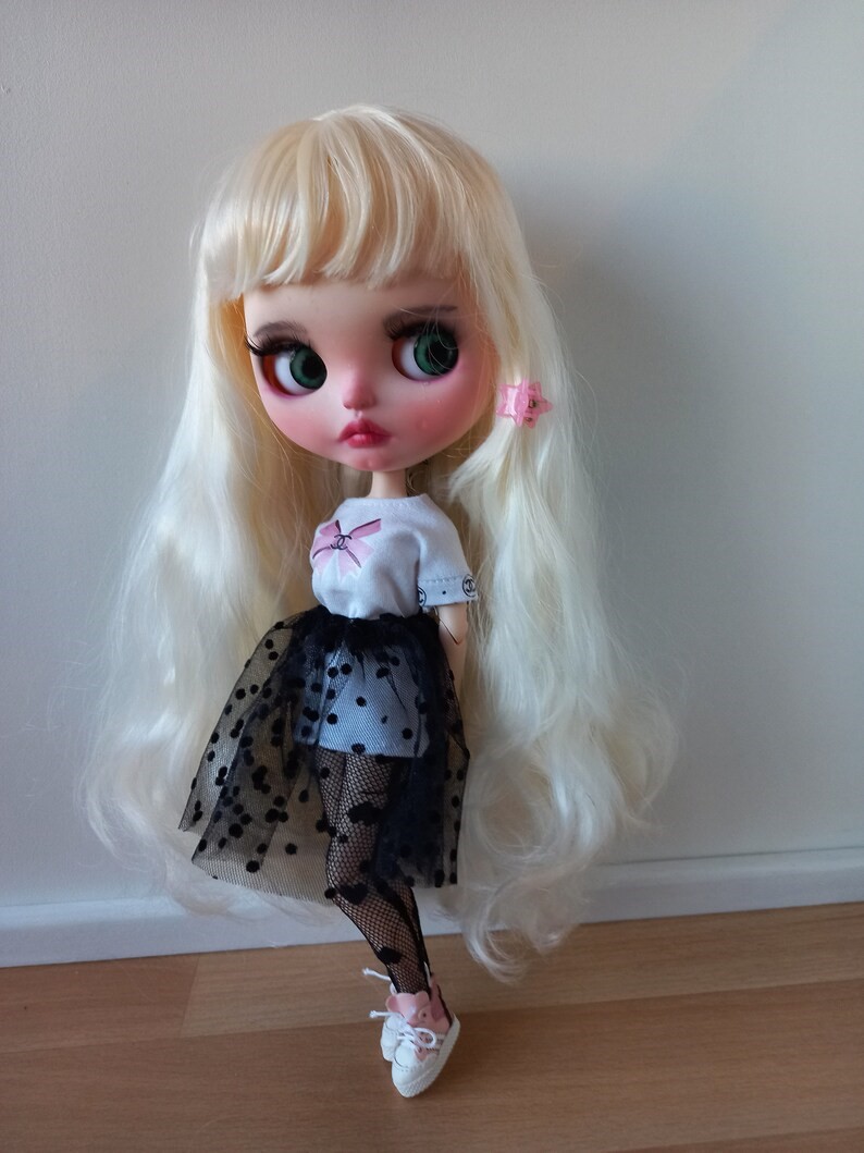 Zara – Custom Blythe Doll One-Of-A-Kind OOAK Custom OOAK Blythe doll