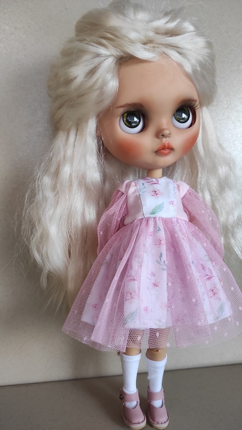 Finley – Custom Blythe Doll One-Of-A-Kind OOAK Custom OOAK Blythe doll