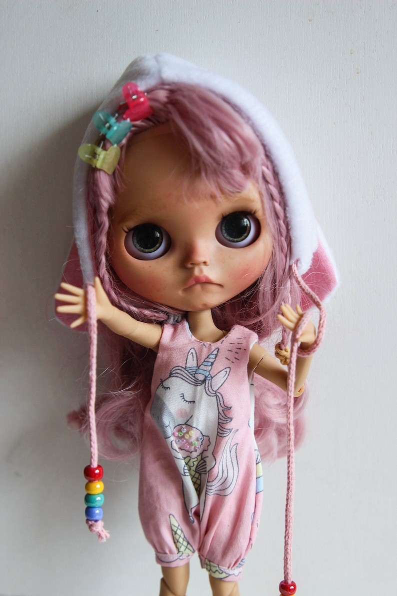 Lilah – Custom Blythe Doll One-Of-A-Kind OOAK Custom OOAK Blythe doll