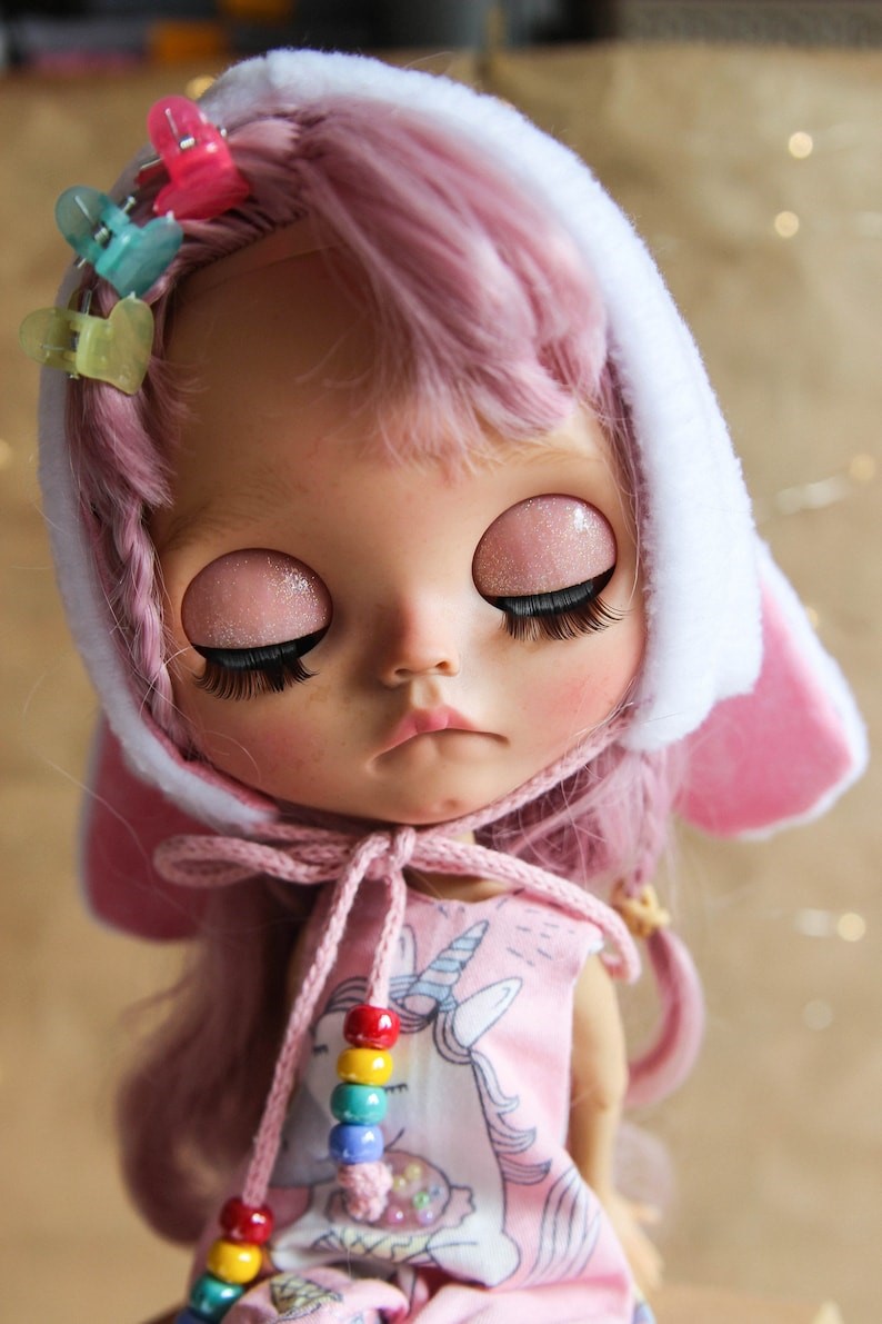 Lilah – Custom Blythe Doll One-Of-A-Kind OOAK Custom OOAK Blythe doll