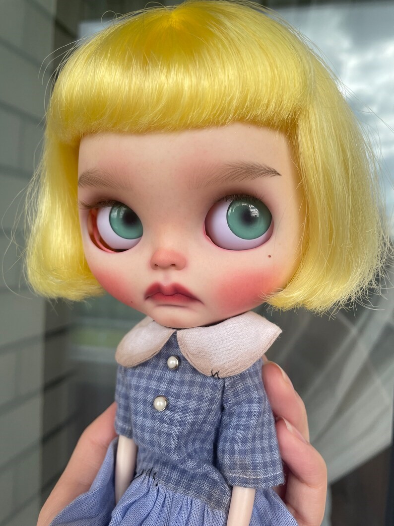 Aubree – Custom Blythe Doll One-Of-A-Kind OOAK Custom OOAK Blythe doll