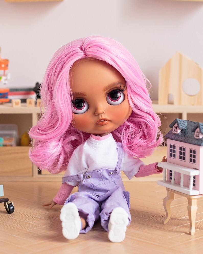 Arabella – Custom Blythe Doll One-Of-A-Kind OOAK Custom OOAK Blythe doll