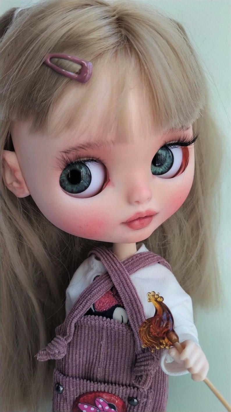 Aliyah – Custom Blythe Doll One-Of-A-Kind OOAK Custom OOAK Blythe doll
