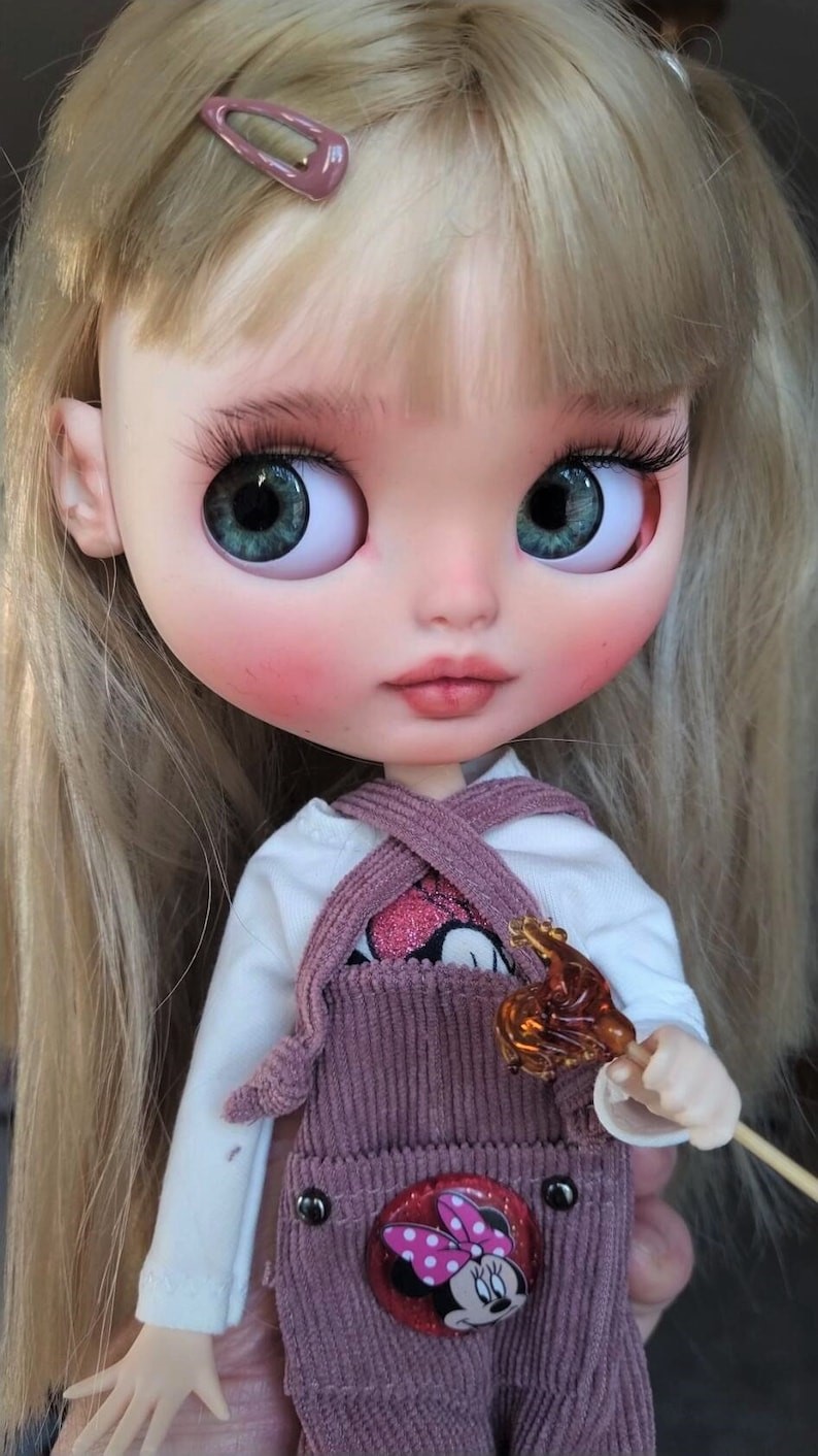 Aliyah – Custom Blythe Doll One-Of-A-Kind OOAK Custom OOAK Blythe doll