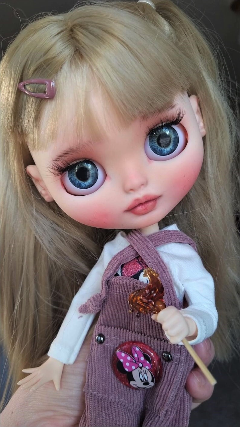 Aliyah – Custom Blythe Doll One-Of-A-Kind OOAK Custom OOAK Blythe doll