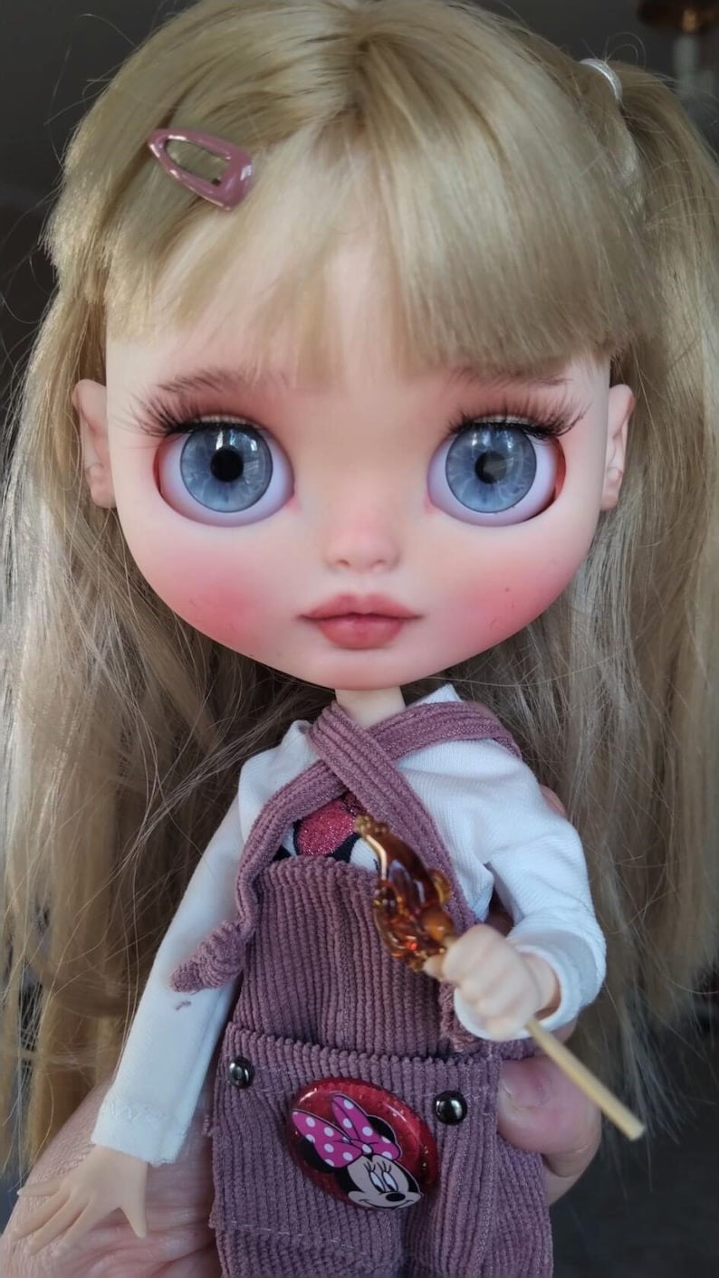 Aliyah – Custom Blythe Doll One-Of-A-Kind OOAK Custom OOAK Blythe doll