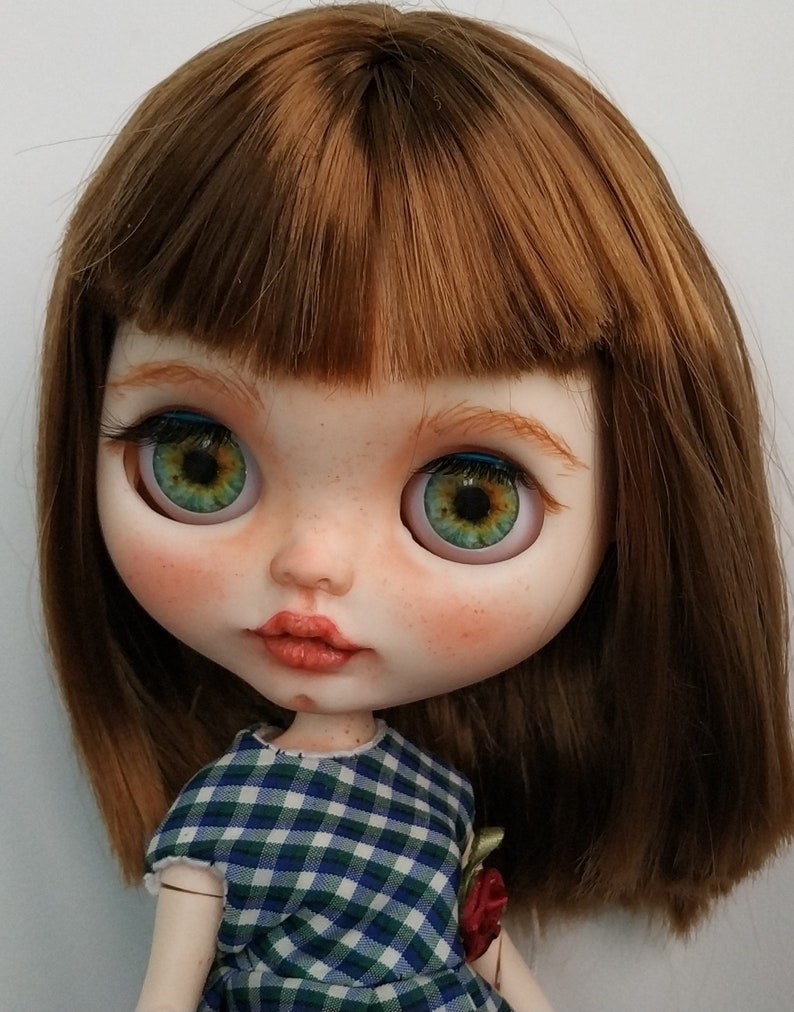 Selena – Custom Blythe Doll One-Of-A-Kind OOAK Custom OOAK Blythe doll