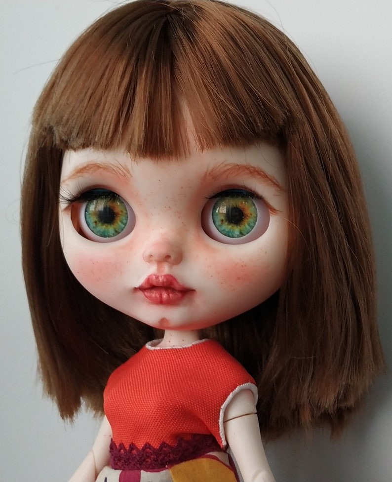 Selena – Custom Blythe Doll One-Of-A-Kind OOAK Custom OOAK Blythe doll