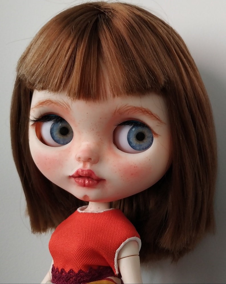 Selena – Custom Blythe Doll One-Of-A-Kind OOAK Custom OOAK Blythe doll