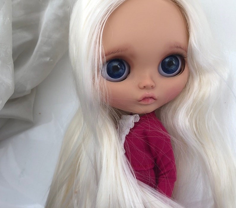 Delaney – Custom Blythe Doll One-Of-A-Kind OOAK Custom OOAK Blythe doll