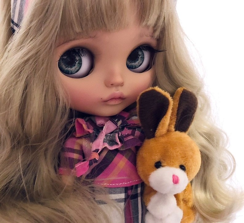 Adaline – Custom Blythe Doll One-Of-A-Kind OOAK Custom OOAK Blythe doll