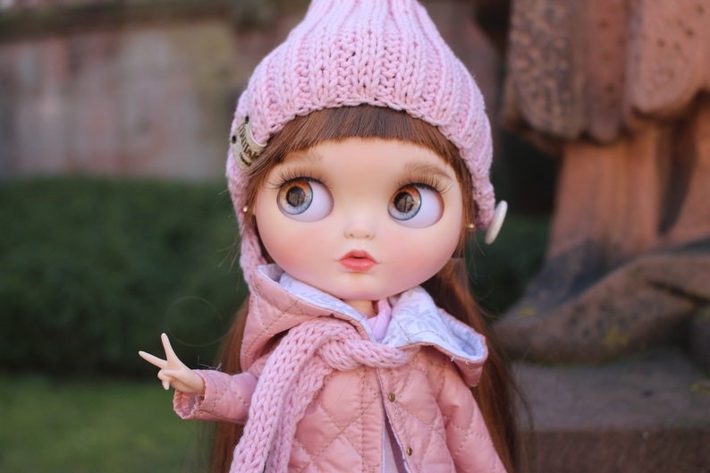 Lia – Custom Blythe Doll One-Of-A-Kind OOAK Sold-out OOAK dolls