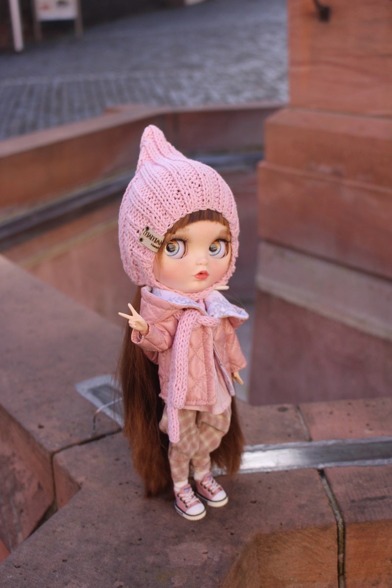 Lia – Custom Blythe Doll One-Of-A-Kind OOAK Sold-out OOAK dolls
