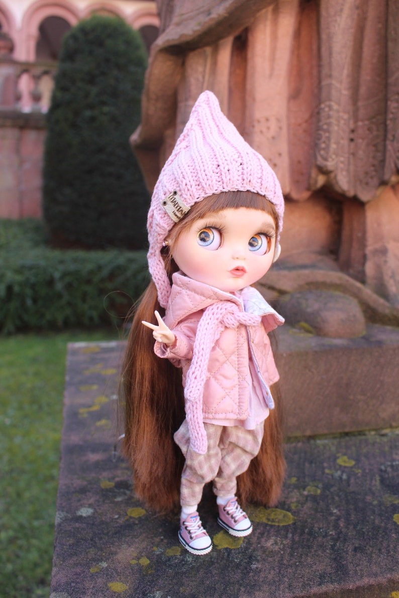 Lia – Custom Blythe Doll One-Of-A-Kind OOAK Sold-out OOAK dolls