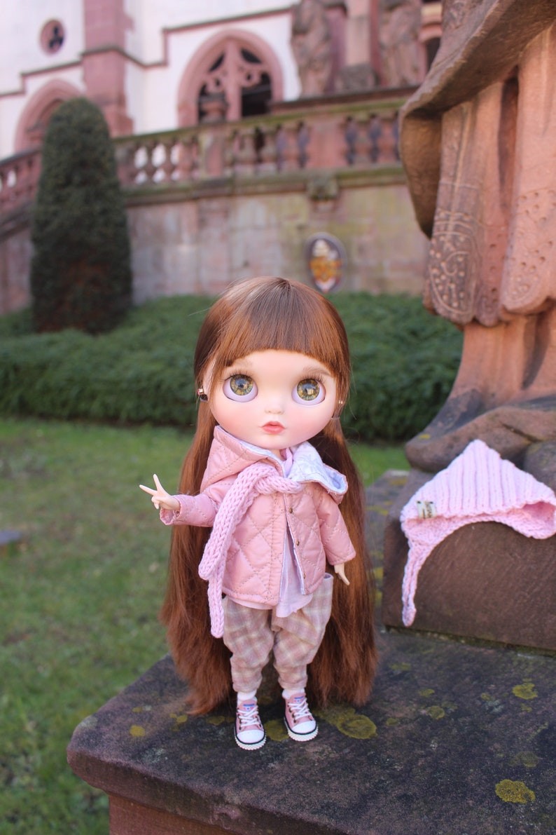 Lia – Custom Blythe Doll One-Of-A-Kind OOAK Sold-out OOAK dolls
