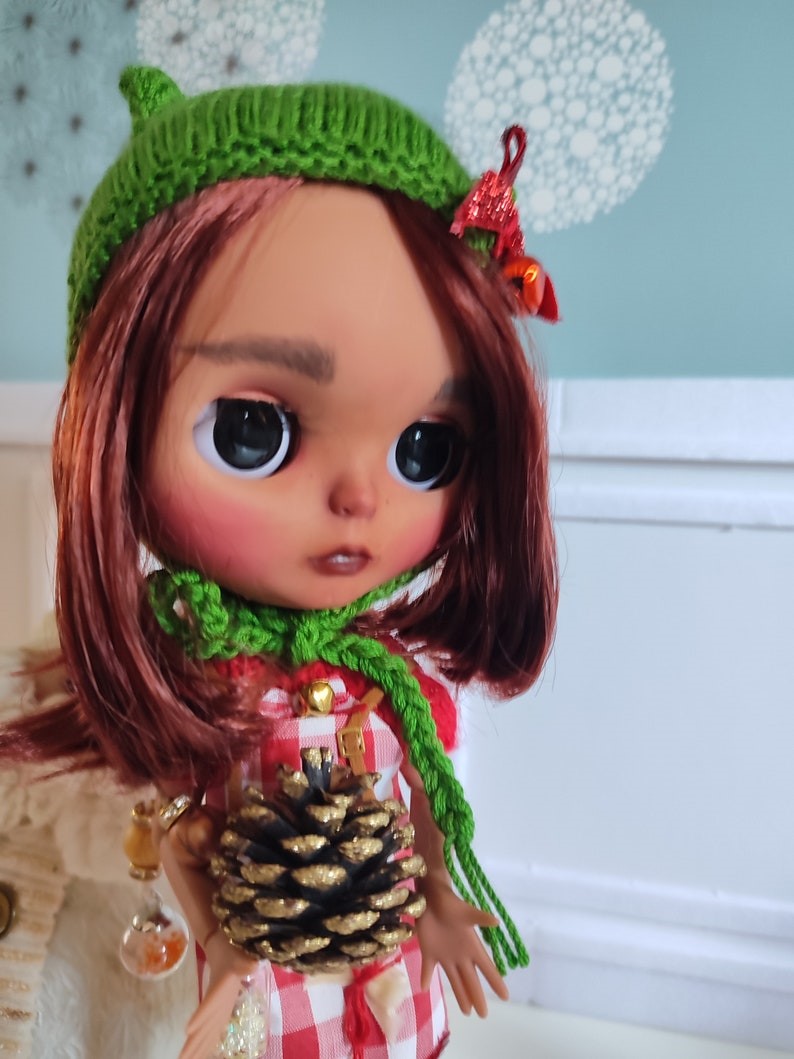 Octavia – Custom Blythe Doll One-Of-A-Kind OOAK Custom OOAK Blythe doll