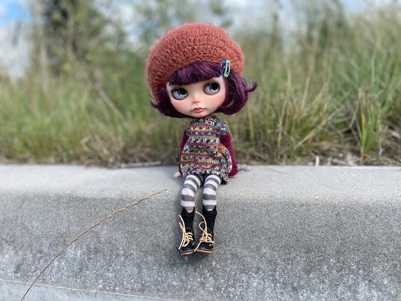 Jade – Custom Blythe Doll One-Of-A-Kind OOAK Sold-out OOAK dolls