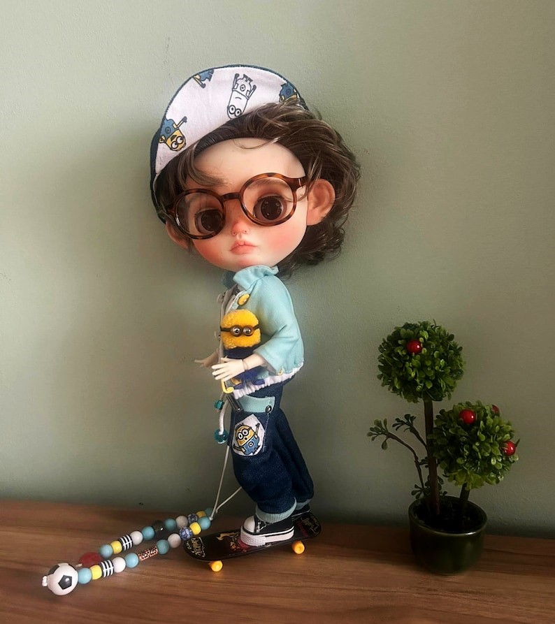 Harry – Custom Blythe Doll One-Of-A-Kind OOAK Custom OOAK Blythe doll