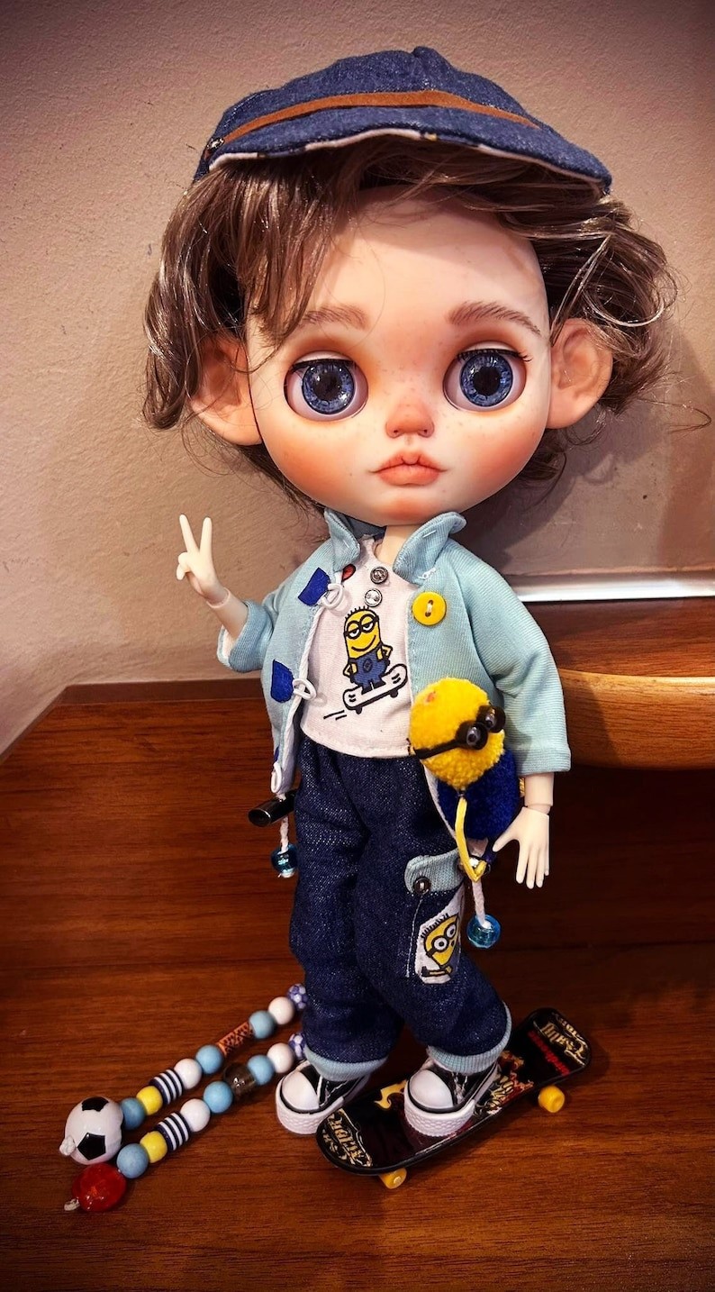 Harry – Custom Blythe Doll One-Of-A-Kind OOAK Custom OOAK Blythe doll