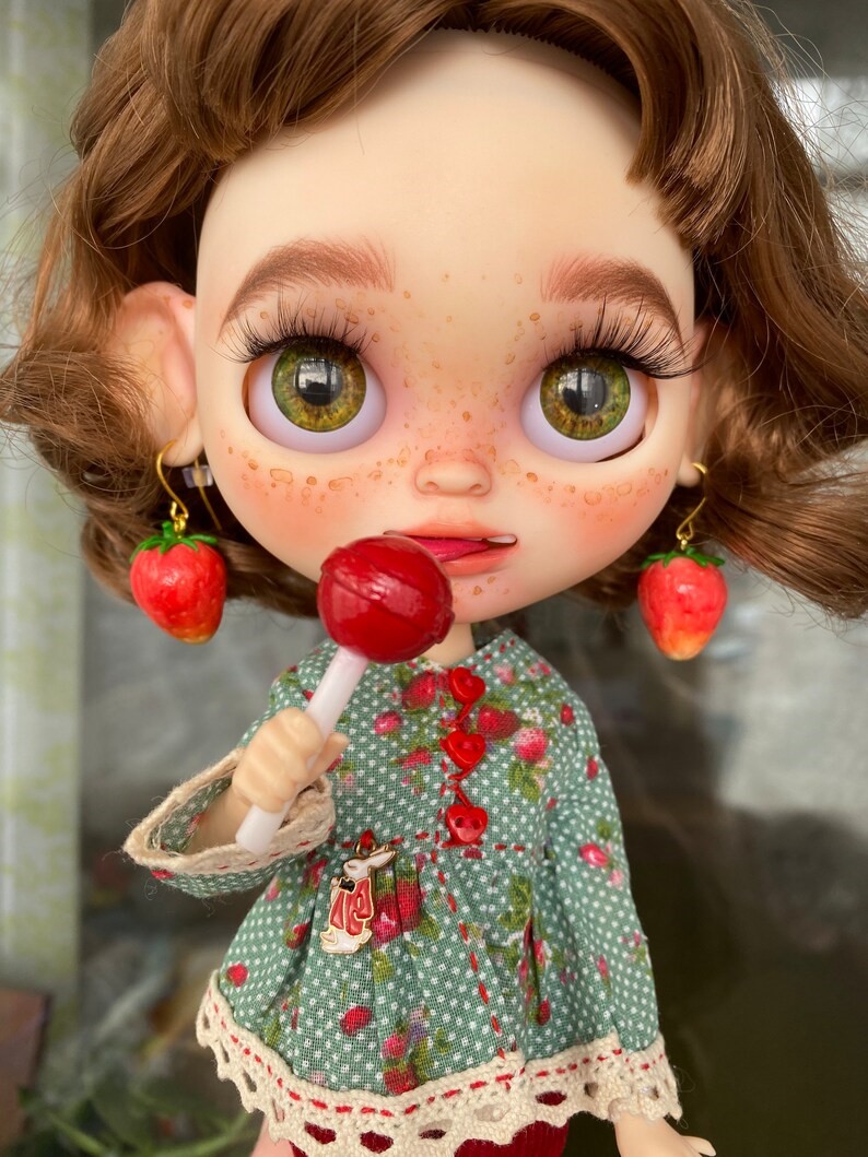 Lena – Custom Blythe Doll One-Of-A-Kind OOAK Custom OOAK Blythe doll