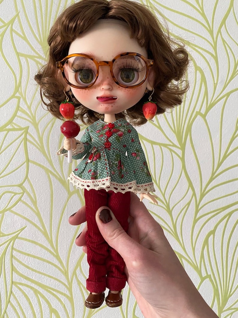 Lena – Custom Blythe Doll One-Of-A-Kind OOAK Custom OOAK Blythe doll