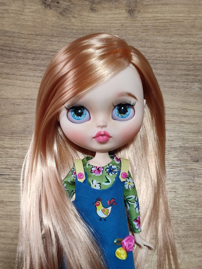 Elaina – Custom Blythe Doll One-Of-A-Kind OOAK Custom OOAK Blythe doll