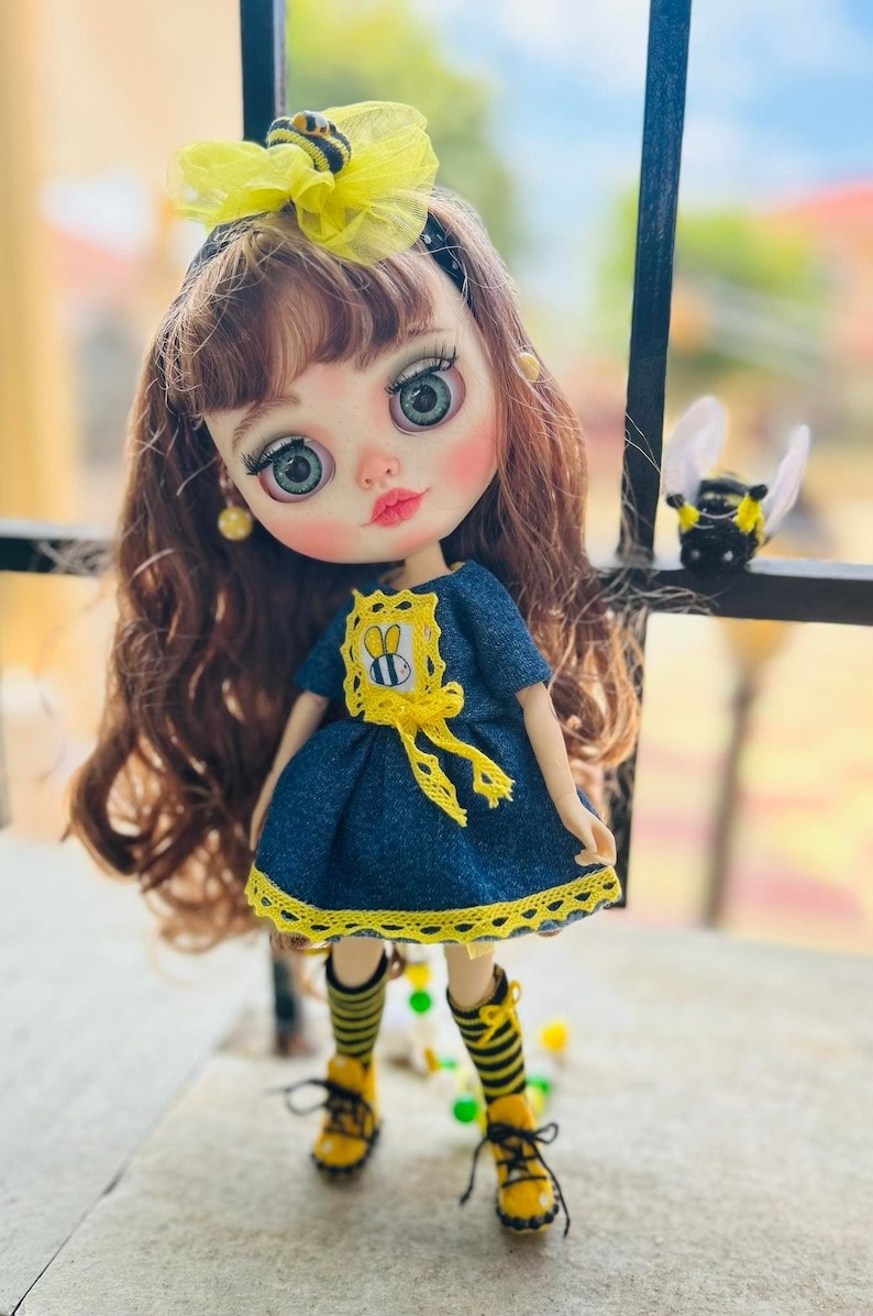Dakota – Custom Blythe Doll One-Of-A-Kind OOAK Custom OOAK Blythe doll