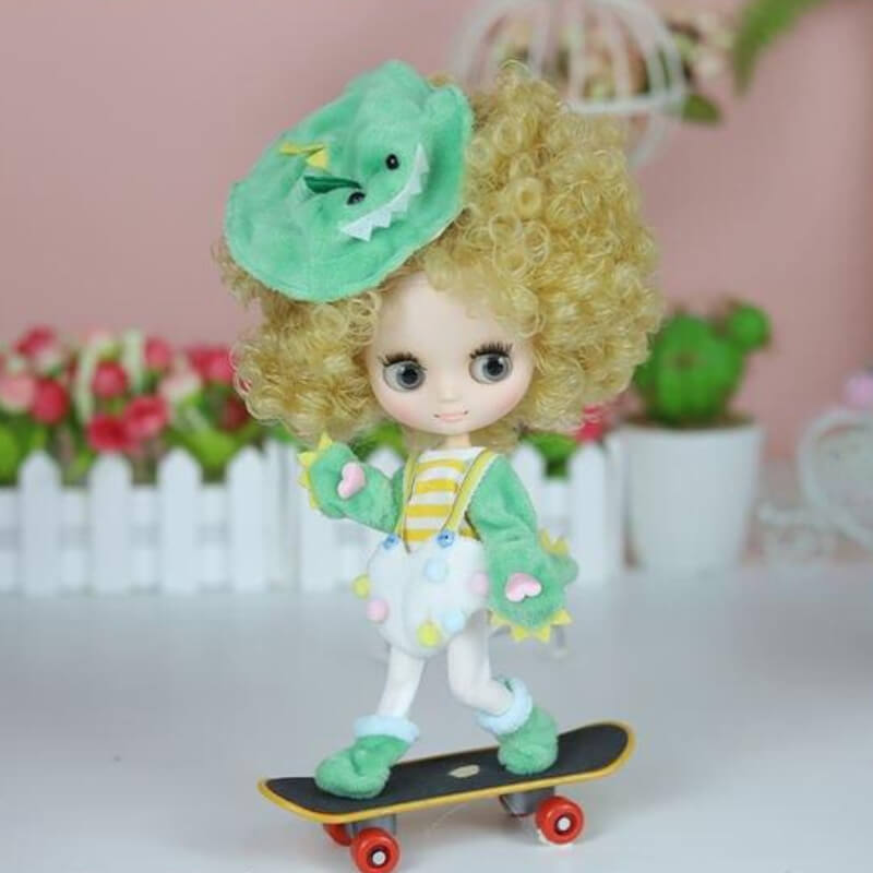 Isabella – Premium Custom Middie Blythe Doll with Blonde Hair, White Skin & Matte Cute Face