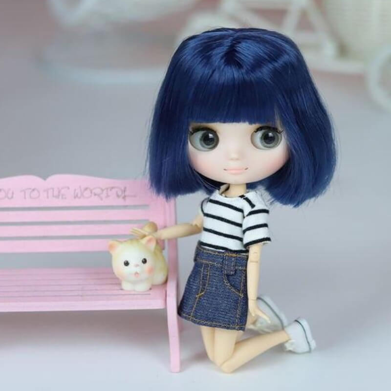 מיה - Custom Middie Blythe בובה עם שיער כחול Custom Middie Blythe בובה