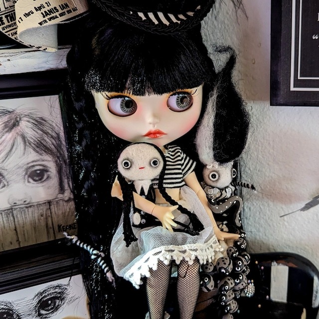 poupée d'artiste poupée de collection fait main 30 cm parfait état