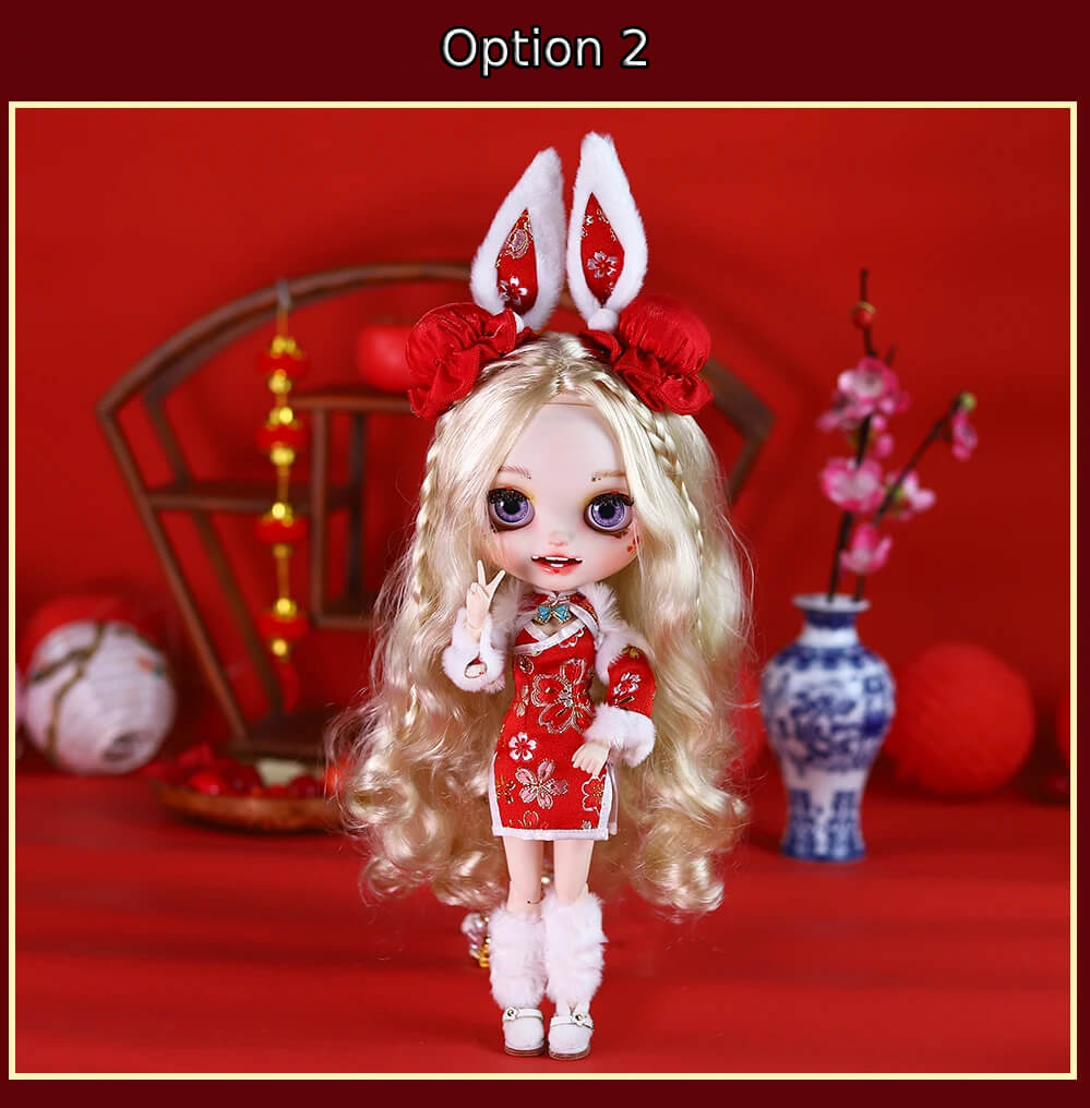 Hannah – Premium Custom Neo Blythe Doll with Blonde Hair, White Skin & Matte Smiling Face 10