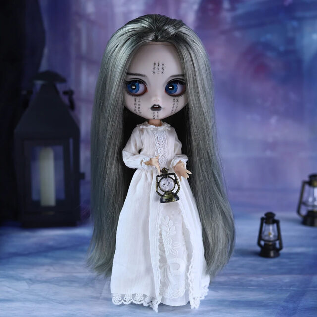 アガサ – プレミアム Custom Neo Blythe 銀色の髪、白い肌、マットな 