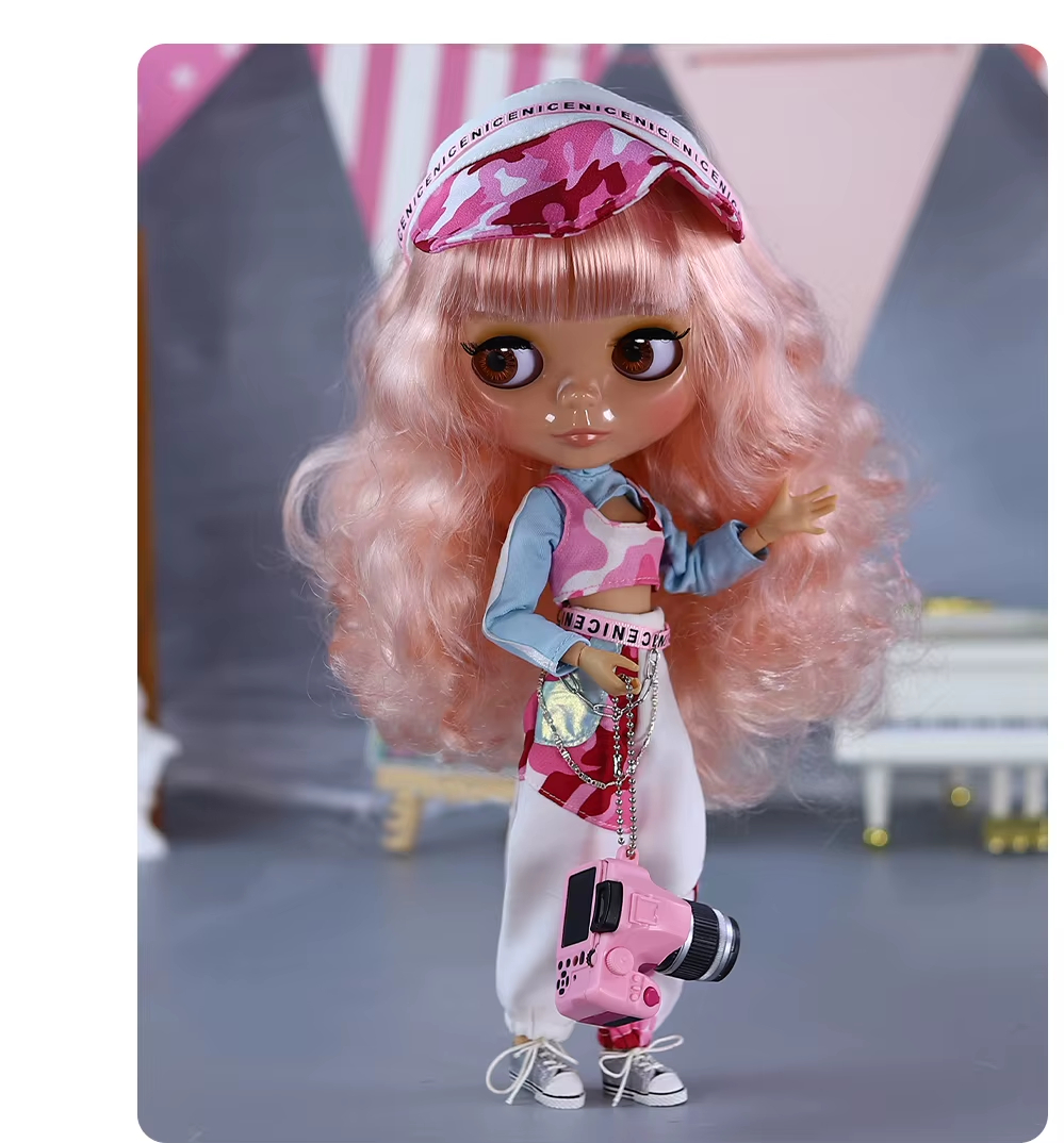 Martha – Premium Custom Neo Blythe Doll with Pink Hair, Tan Skin & Shiny Cute Face 6