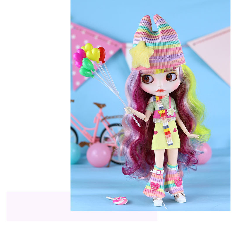 Neo Blythe Doll Winter Outfit with Hat & Scarf 1