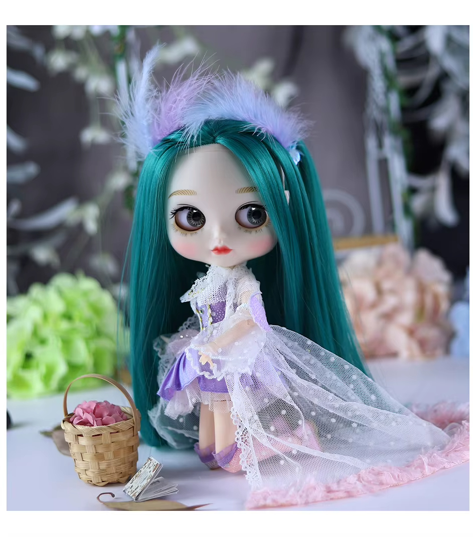 Emma – Premium Custom Neo Blythe Doll with Green Hair, White Skin & Matte Cute Face 7