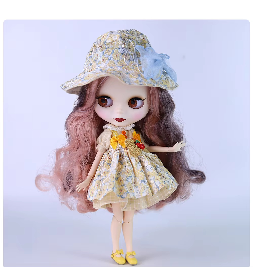 Fern – Premium Custom Neo Blythe Doll with Multi-Color Hair, White Skin & Matte Cute Face 1