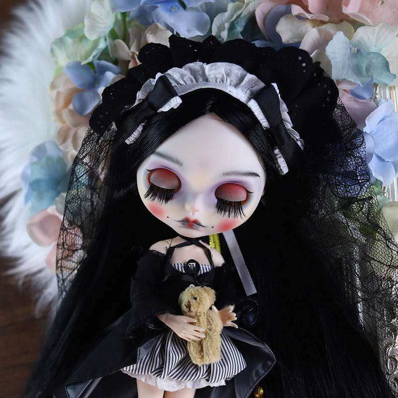 25 Years of This Is Blythe: A Legacy of Art, Emotion & Community 5 25 Years of This Is Blythe: A Legacy of Art, Emotion & Community 5