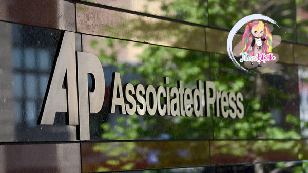 25 Years of This Is Blythe: A Legacy of Art, Emotion & Community 9